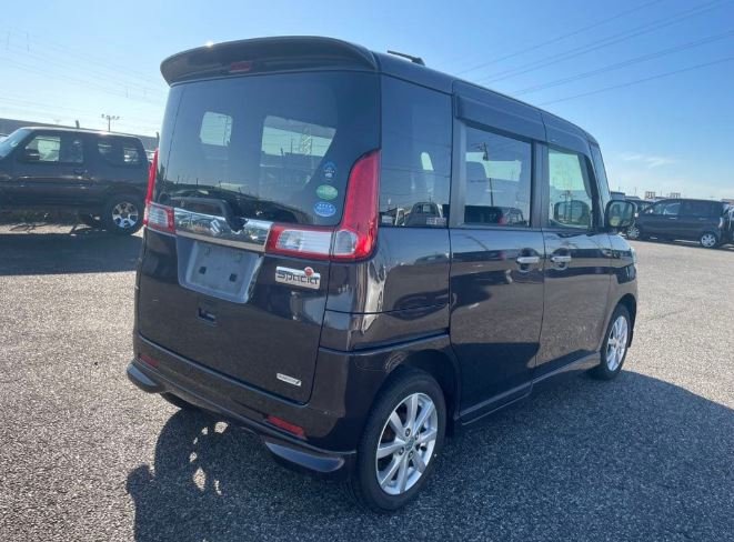 Suzuki Spacia - 2WD - Image 3