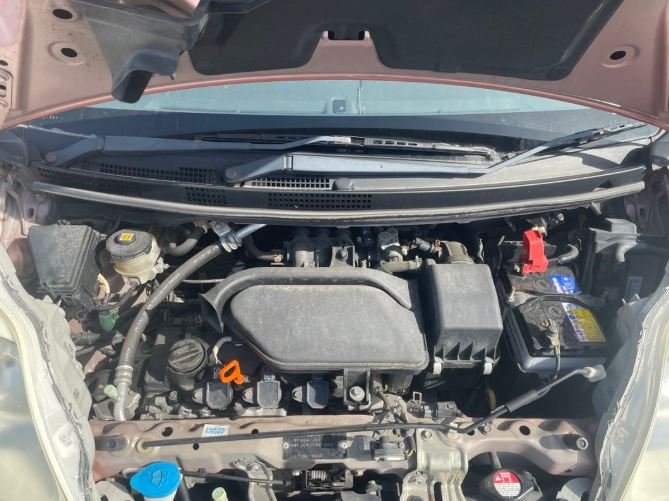 Honda Life Pastel - 2WD - Image 13