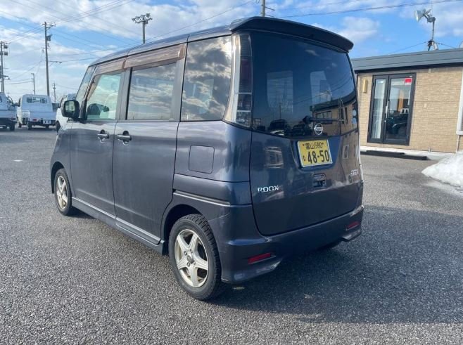 Nissan Roox - 2WD - Image 4