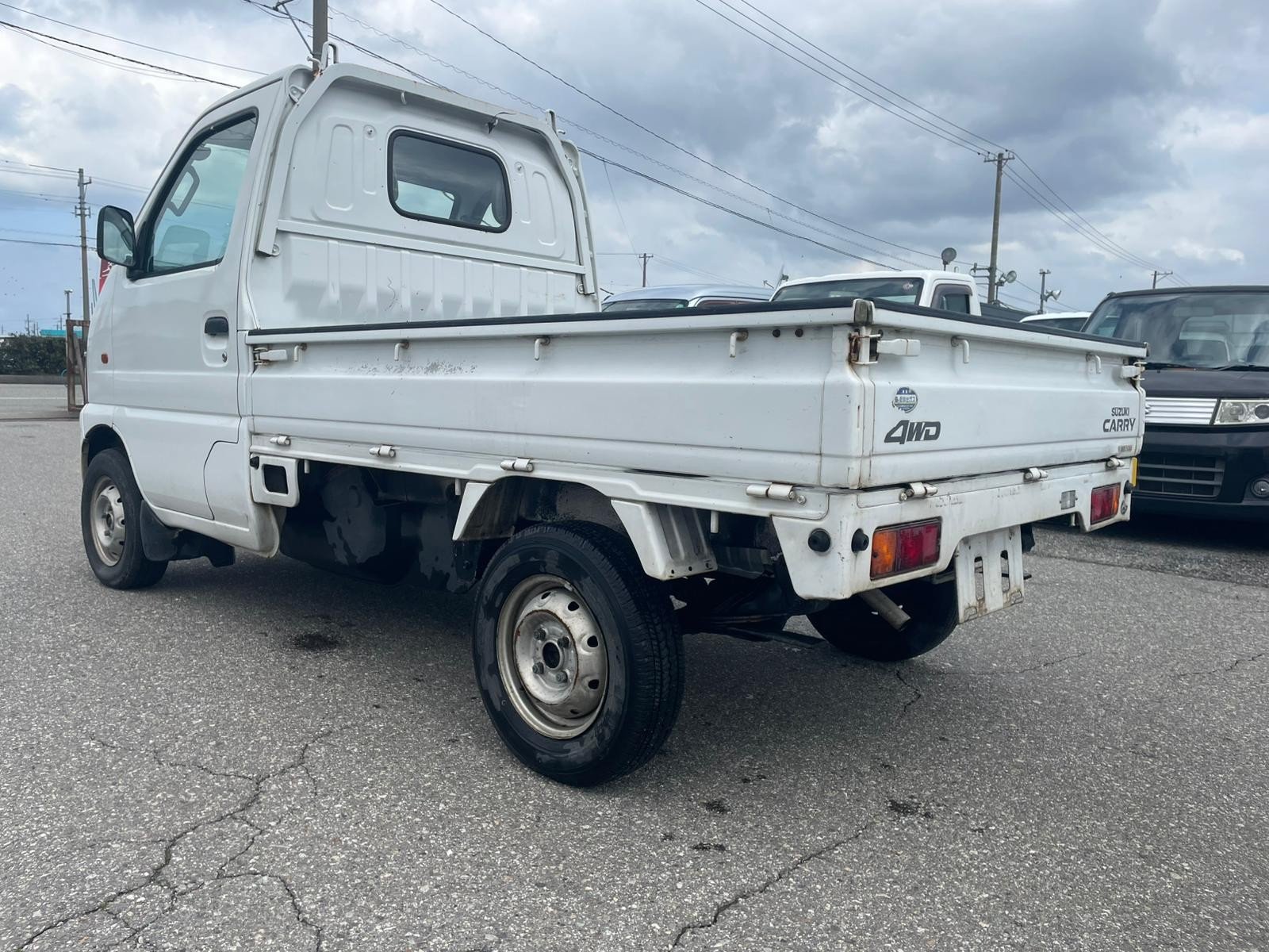 Suzuki Carry KU- 4WD - Image 4