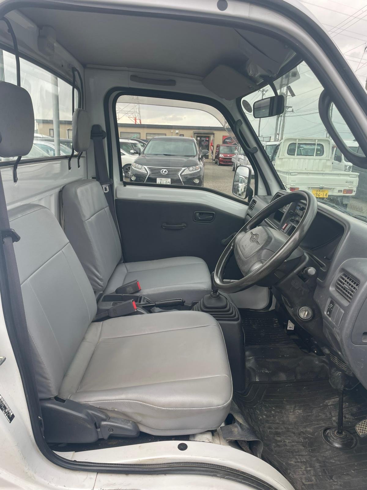 Subaru Sambar TC - 4WD - Image 6